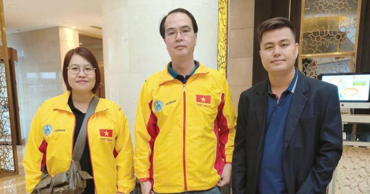 Ảnh thu nhỏ của bài viết: Cơn Địa Chấn Tại Kuching: Khi "Nữ Hoàng Cờ Tướng" Nguyễn Hoàng Yến Đánh Bại Dàn Đại Cao Thủ Trung Quốc