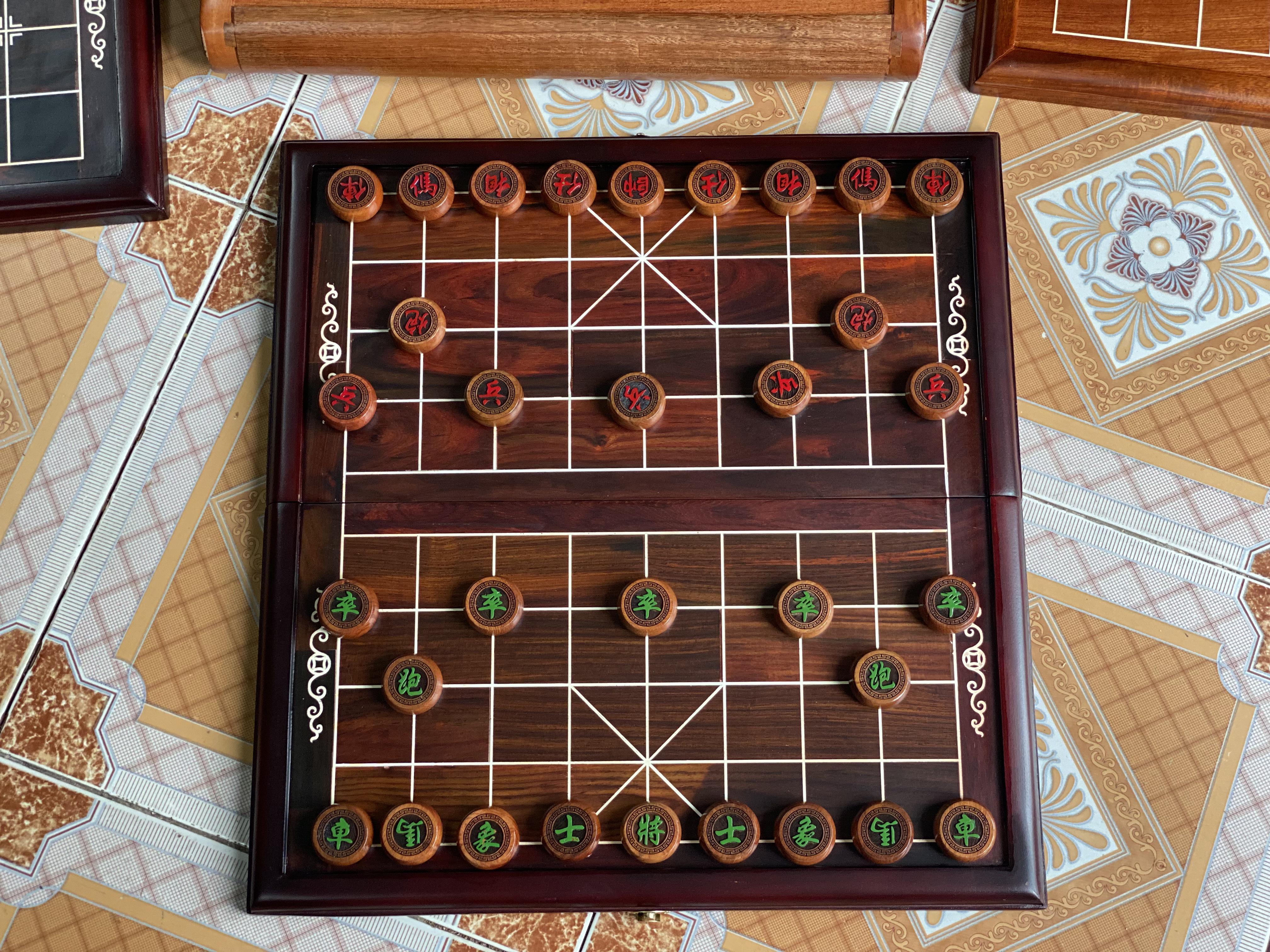 Bàn cờ trắc ghép 60x60